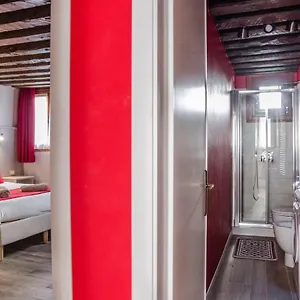 Rosso , Venedig Italien